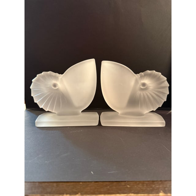 Pair of 1940s New Martinsville Satin Glass Nautilus Seashell Bookends For Sale - Image 6 of 8