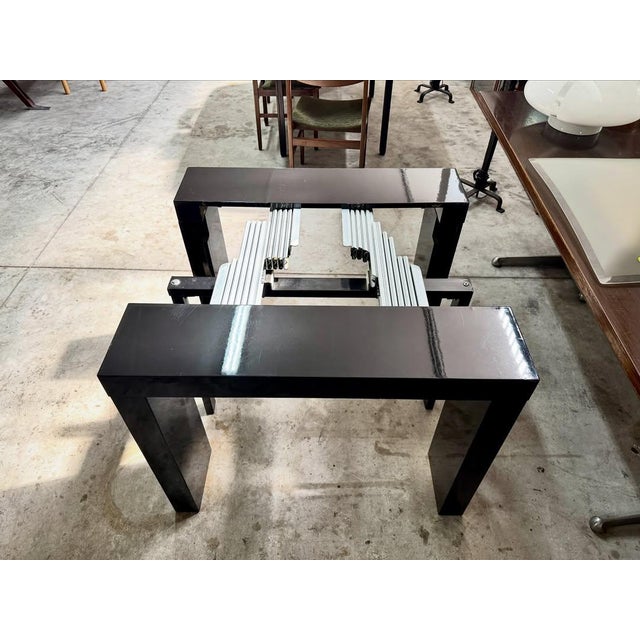 Extendable Console Table with Metal Frame and Black Lacquered Finish, 1980s For Sale - Image 3 of 9