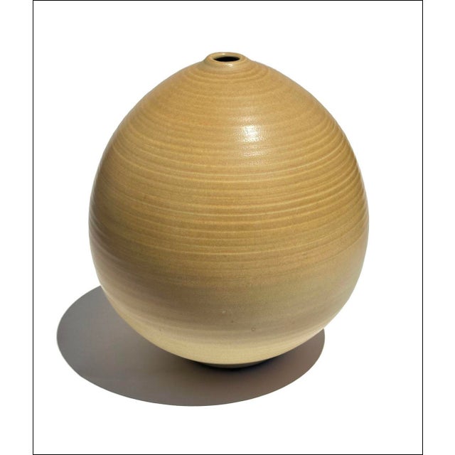 1970s Vivika & Otto Heino MCM Studio Art Pottery Vase For Sale - Image 5 of 5