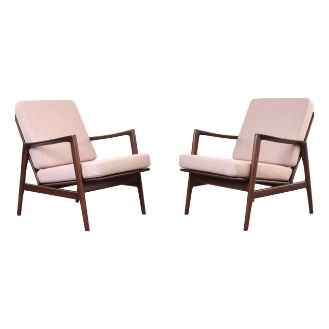 Mid-Century Stefan Lounge Chairs, 1960s, Set of 2 For Sale