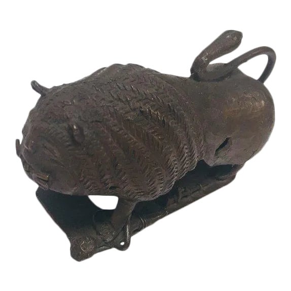 Antique Seljuk-Style Islamic Cast Bronze Lion With Prey Figure, Circa 1900 For Sale