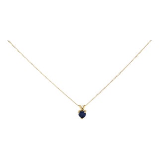 14K Yellow Gold 5X5 MM Heart Shaped Blue Sapphire Solitaire Pendant Necklace For Sale
