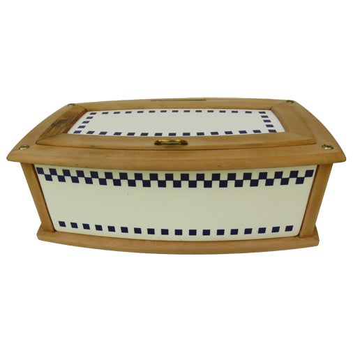 Lunch Box in Ceramic by Eduard Schweitzer, 1890s For Sale