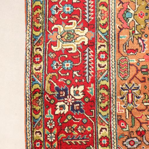 Middle Eastern Tabriz Rug in Wool For Sale - Image 6 of 8