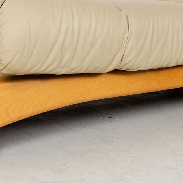 Modern Oslo Leather Three-Seater Sofa from Stressless For Sale - Image 3 of 10