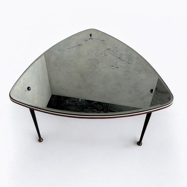 Contemporary Mid-Century Modern Atomic Mirrored Coffee Table with Glass Top For Sale - Image 3 of 5