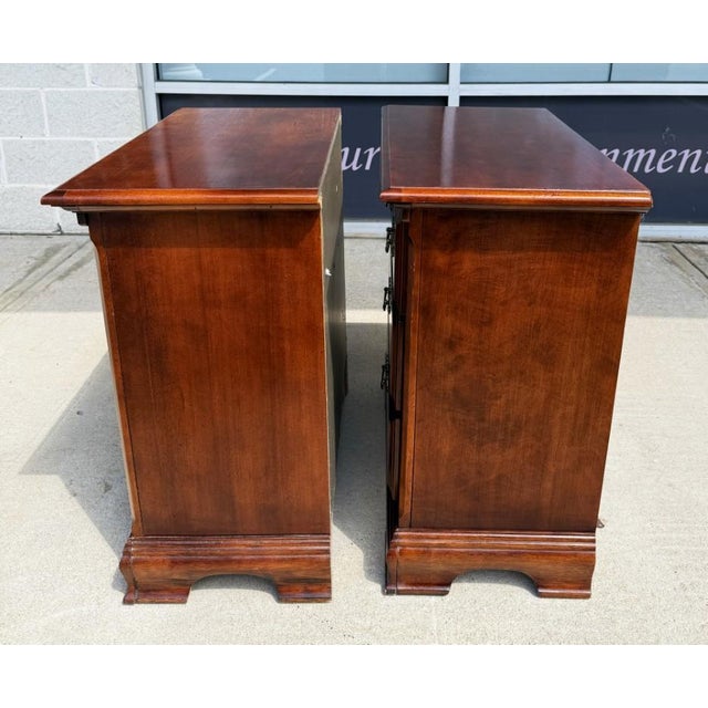 Wood Pair of Chippendale Style Three Drawer Nightstands For Sale - Image 7 of 13