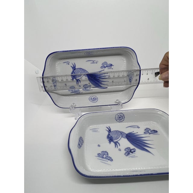 Traditional Vintage Rectangle Pottery Plate Blue & White Fish a Pair For Sale - Image 3 of 4