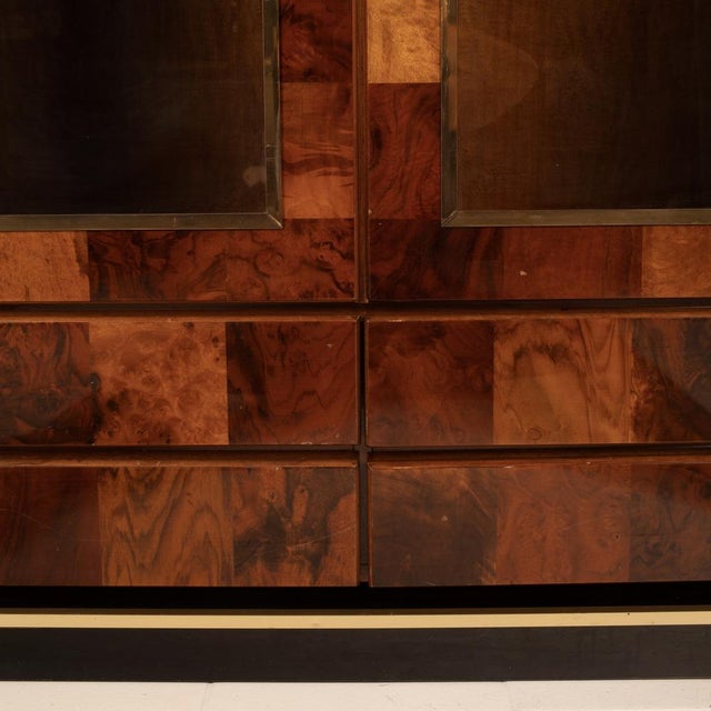 1970s Bar Showcase in Sequoia Burl by Mario Sabot, 1970s For Sale - Image 5 of 18