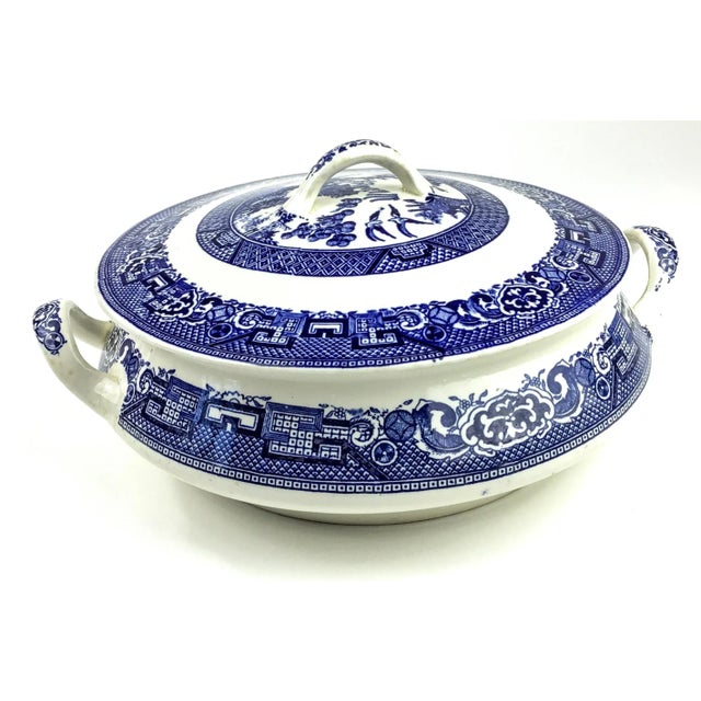 Beautiful antique serving dish by Blue Willow Empress Design. This porcelain covered serving dish is perfect for all your...