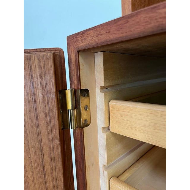Teak Display Cabinet with Sliding Doors from Hundevad For Sale - Image 10 of 11