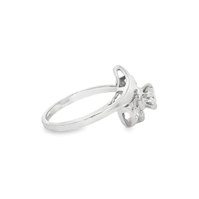 Contemporary Mid Century Old European Cut 14k White Gold Spray Ring, Size 6.5 For Sale - Image 3 of 3