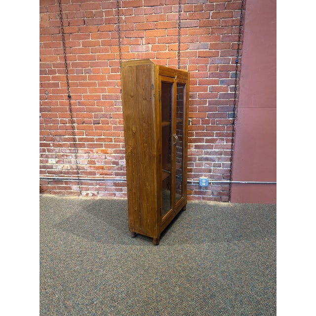 Mid-Century Modern 1980s Golden Oak Glass Door Cabinet & Bookcase For Sale - Image 3 of 5