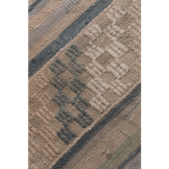 Vintage Circa 1940 Tan Turkish Kilim Flatweave Rug 5ft 5in X 9ft 7in For Sale - Image 14 of 14