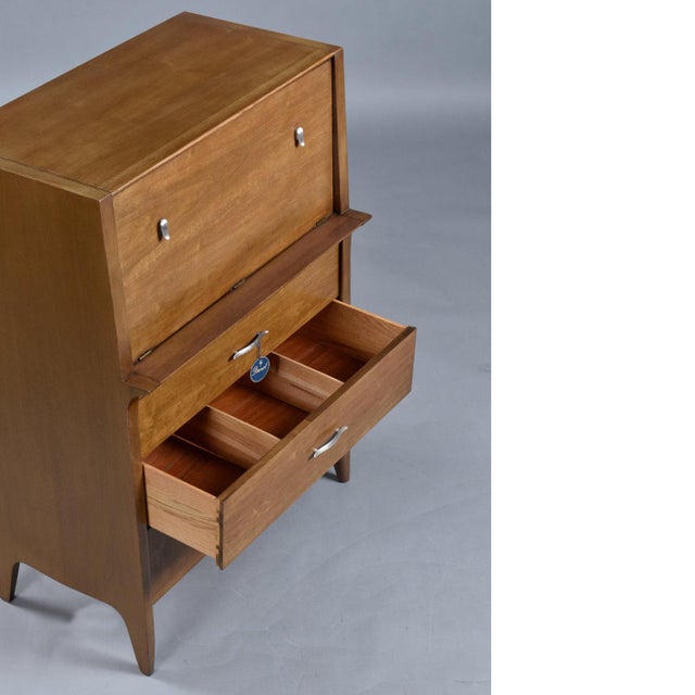Wood 1950s John Van Koert Drexel Profile K12 Gentlemen’s Chest Dresser With Tag For Sale - Image 7 of 12
