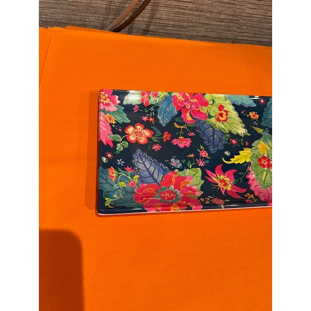 Traditional Tobacco Leaf Melamine Sandwich Tray For Sale - Image 3 of 5