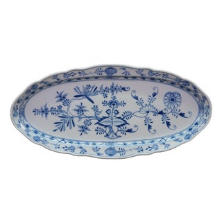 Antique Meissen Blue Onion Hand Painted Porcelain Fish Platter Centerpiece For Sale