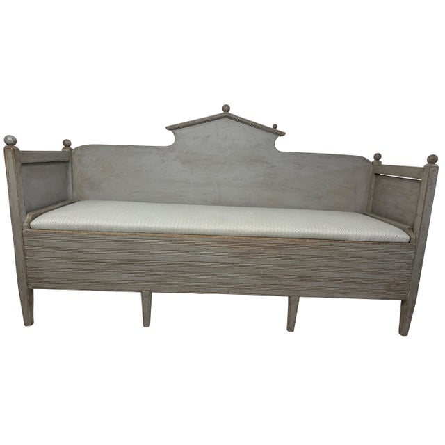 19th Century Neoclassical Style Swedish Grey Gustavian Storage Sofa Hand Carved For Sale - Image 18 of 18