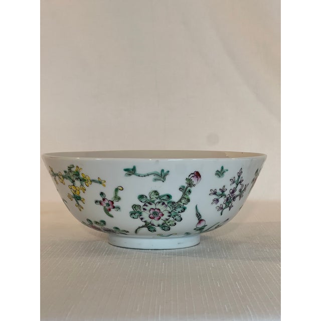 Chinoiserie Late 20th Century Vintage Famille Rose Chinese Porcelain Bowl With Peonies and Butterflies on Hand-Carved Stand For Sale - Image 3 of 13