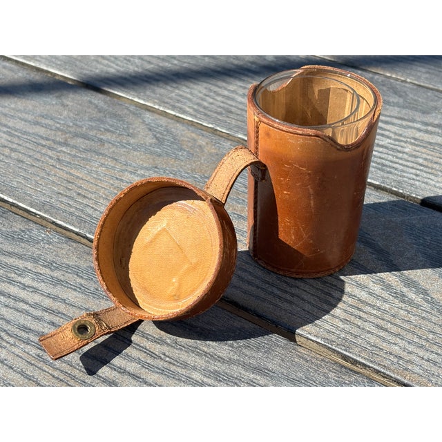 Early 20th Century Campaign-Style Leather and Glass Hunting / Sporting Travel Cups For Sale - Image 4 of 7