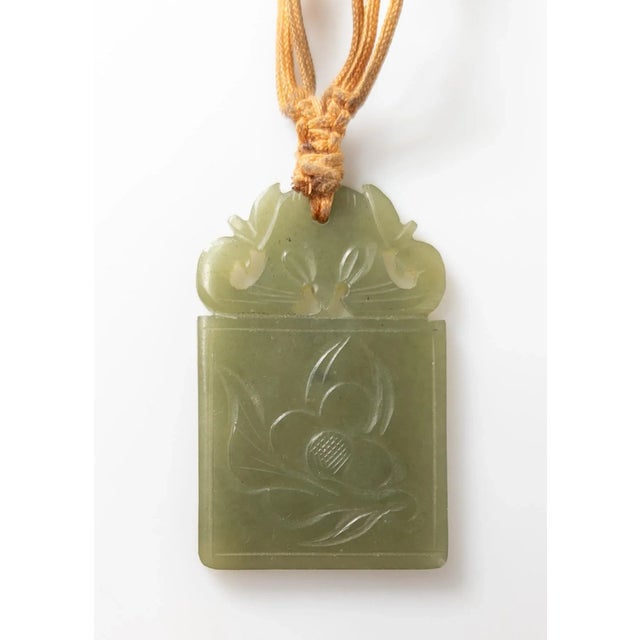Chinese Early 20th Century Chinese Carved Green Nephrite Jade Pendant Necklace For Sale - Image 3 of 8