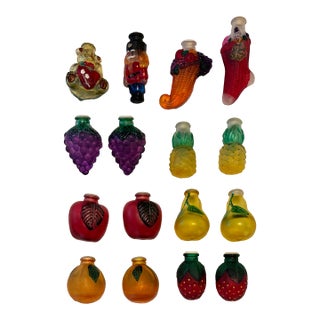 Christmas Is Coming! 16 Pieces- Heavy Glass Christmas Light Covers Ca 1980s For Sale