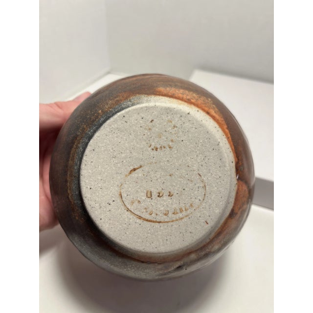 1990's Lance Henriksen Studio Art Pottery Chateau Crocodile Serving Bowl For Sale - Image 4 of 7