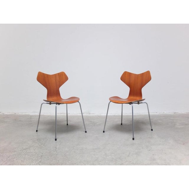 Early Grand Prix Chairs by Arne Jacobsen for Fritz Hansen, 1957, Set of 2 For Sale - Image 10 of 14