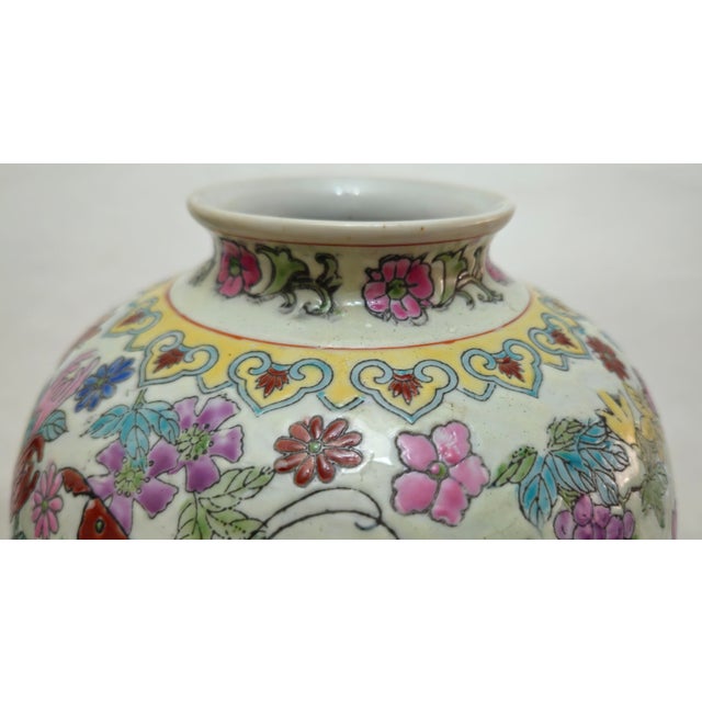Mid Century Chinese Mille Fleurs Porcelain Vase For Sale In New York - Image 6 of 16
