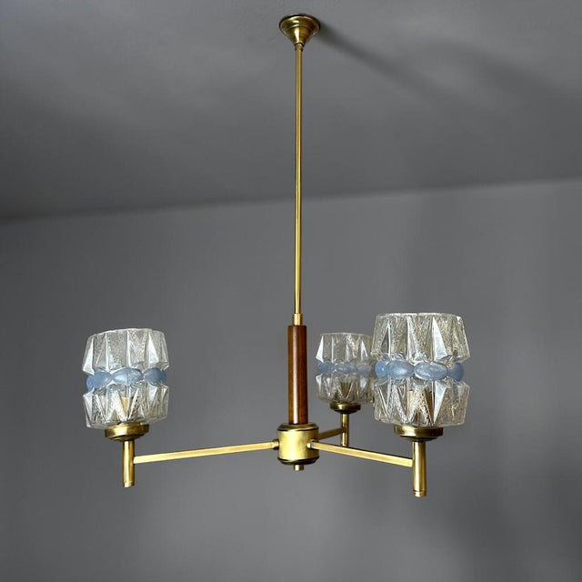 Mid-Century Modern Three-Light Wood and Glass Chandelier, 1960s For Sale - Image 4 of 15