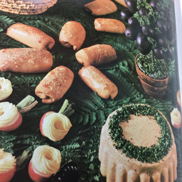 1961 Vintage Gourmet Magazines - Set of 8 For Sale In New York - Image 6 of 12