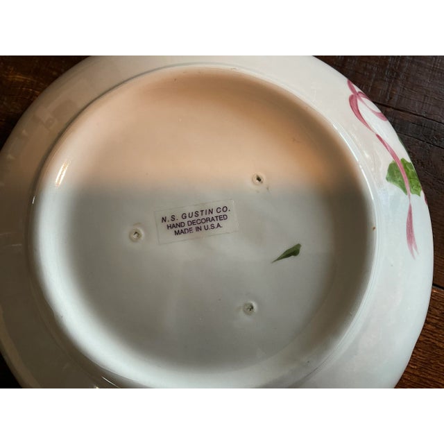 1970s Vintage Los Angeles Pottery by N S Guston Co. Christmas Holly Punch Bowl For Sale - Image 5 of 5