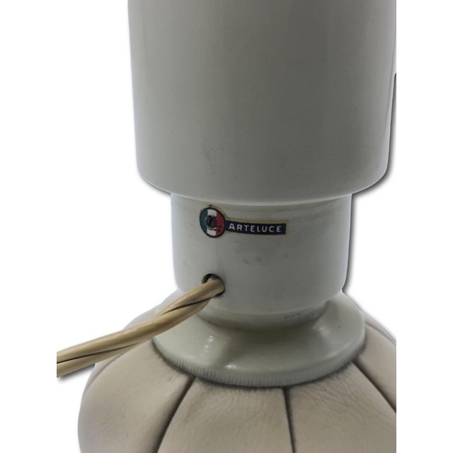 1960s 600 Table Lamp by Gino Sarfatti for Arteluce, 1960s For Sale - Image 5 of 9