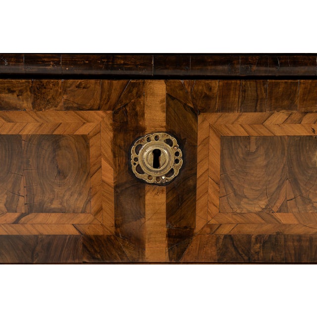 Brown Antique Dutch Oyster-Veneered Walnut Chest of Drawers, 1600s For Sale - Image 8 of 9