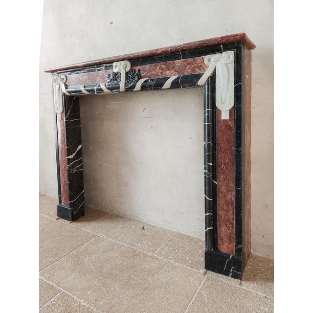 Art Deco Fireplace in Marble For Sale - Image 11 of 15