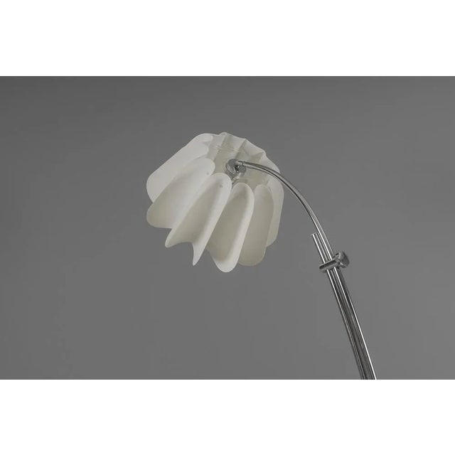 Silver Space Age Adjustable Chrome Arch Lamp, 1970s For Sale - Image 8 of 12