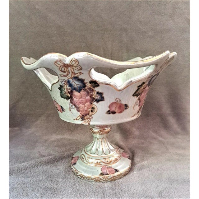 Chinese Vintage Chinese Porcelain Reticulated Floral Compote with Hand Grapes Decorations For Sale - Image 3 of 12