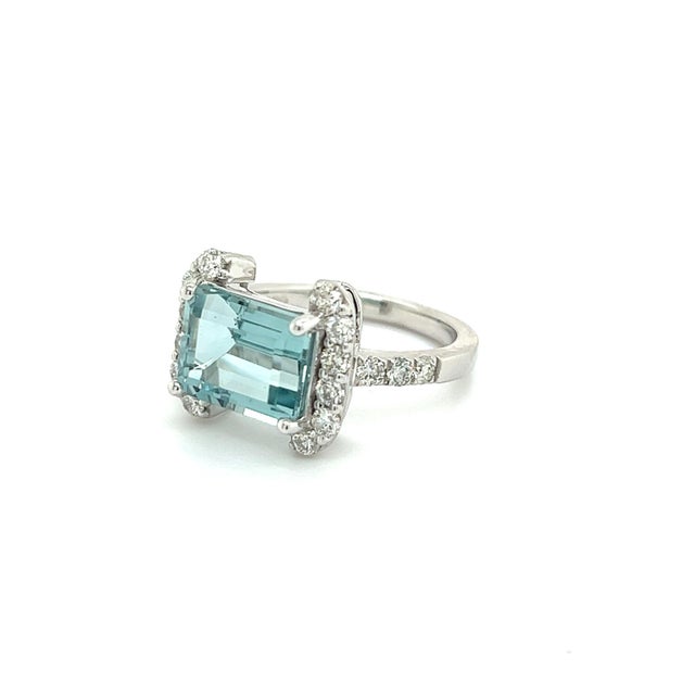 2010s Natural Aquamarine Diamond Ring 6.5 14k white Gold 6.09 TCW Certified For Sale - Image 5 of 12