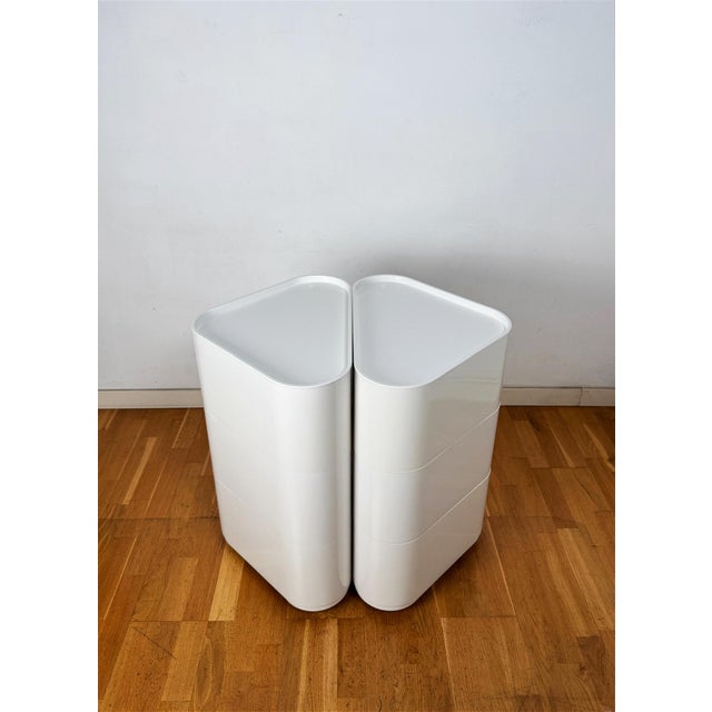 Plastic Valletto Triangolo Stackable Container by A. Brusa for Valenti, Italy, 1970s For Sale - Image 7 of 11