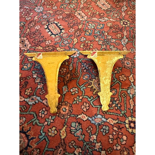 Vintage Italian Giltwood Neoclassical Wall Bracket Shelves – Pair For Sale - Image 4 of 8