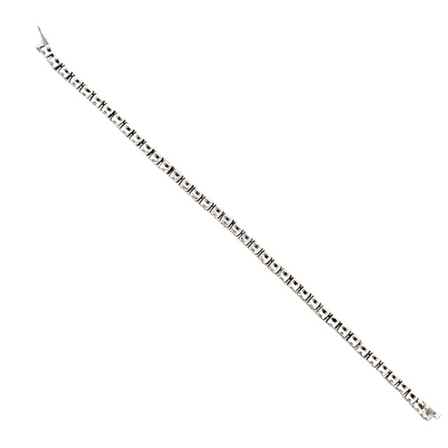 18k White Gold Tennis Bracelet With 5.3ct Mixed-Cut Diamonds 3 Dimensional For Sale In New York - Image 6 of 9