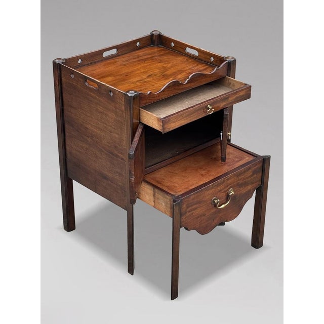 Brown Antique George III Mahogany Bedside Cabinets, 1760, Set of 2 For Sale - Image 8 of 13