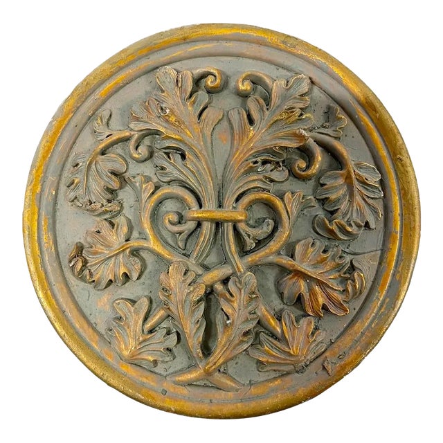 Vintage Gilt Plaster Acanthus Leaf Medallion For Sale