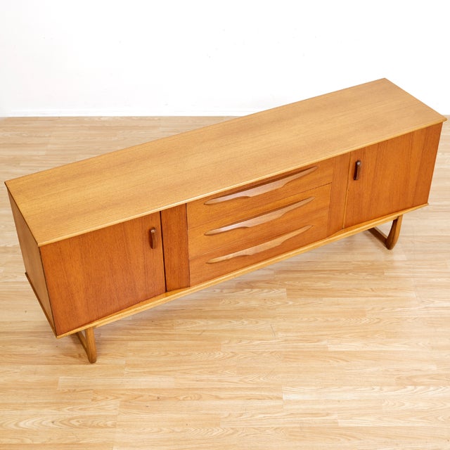 Wood Mid Century 1960s Teak Credenza For Sale - Image 7 of 9