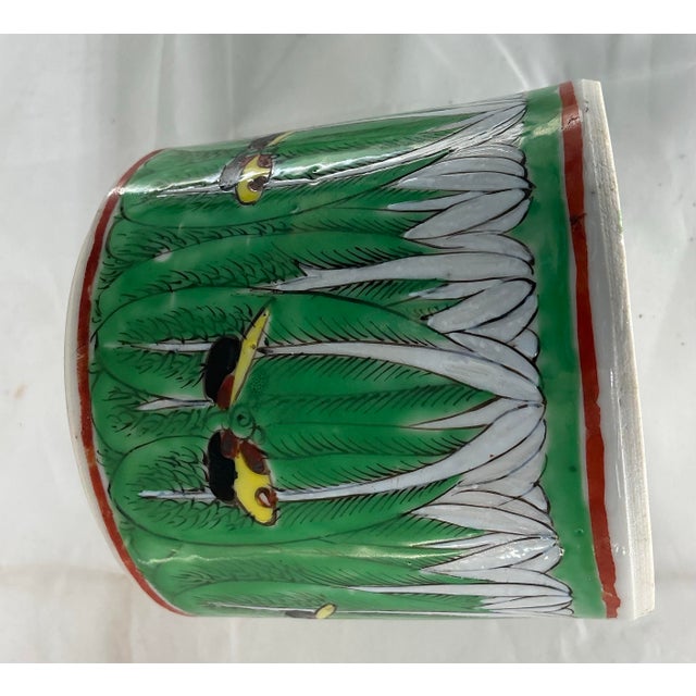 Green Antique Chinese Export Porcelain Famille Verte “Boc Choy Leaf” Pattern Canister With Lid. For Sale - Image 8 of 12