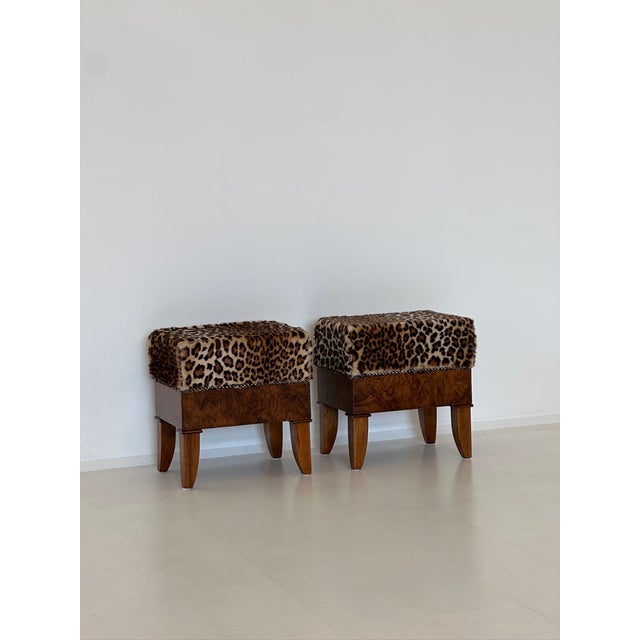 Brown Art Deco Animal Poufs, 1940s, Set of 2 For Sale - Image 8 of 9