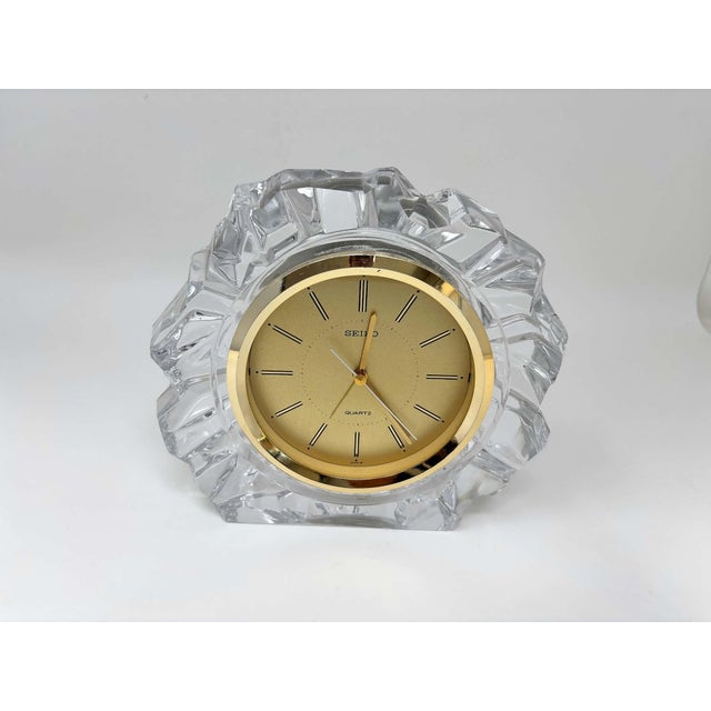 Vintage Seiko Japanese Faceted Crystal Quartz Desk or Mantel Clock, circa 1980s For Sale - Image 9 of 12