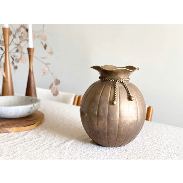 Vintage Round Brass Flower Vase Featuring Fluted Sides With Scalloped Top and Rope Tie Detail by Penco For Sale - Image 4 of 8
