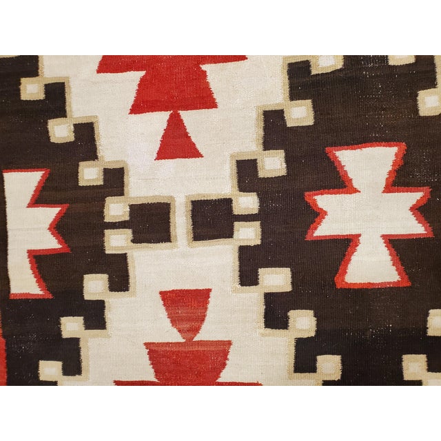 Antique Navajo Carpet, Folk Rug, Handmade Wool, Beige, Gray, Soft Coral For Sale - Image 16 of 18