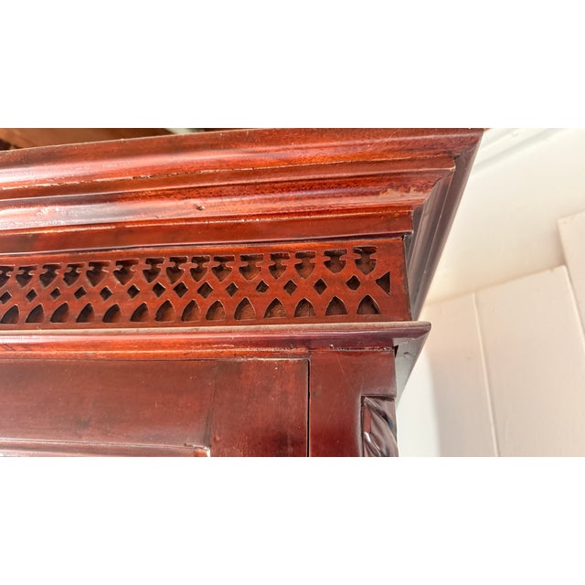 Late 20th Century Georgian Style Mahogany Linen Press Armoire With Pierced Fretwork & Cabriole Legs (Two-Piece) For Sale - Image 13 of 13
